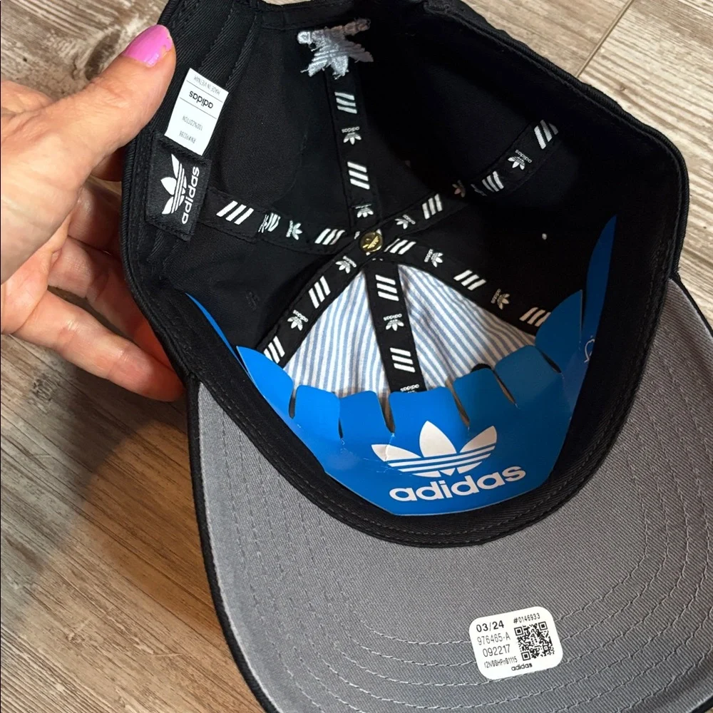 Adidas‎ Youth Black Cap with White Logo